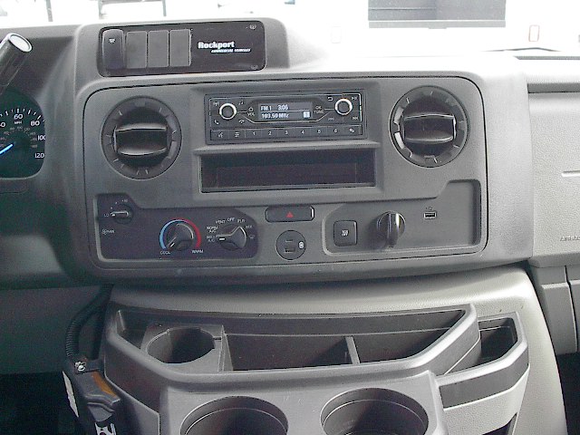 Used 2024 Ford E-450 and Econoline 450 RWD image 18