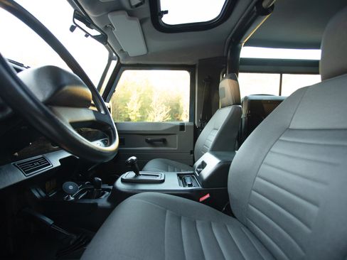 Used 1997 Land Rover Defender 90 image 13
