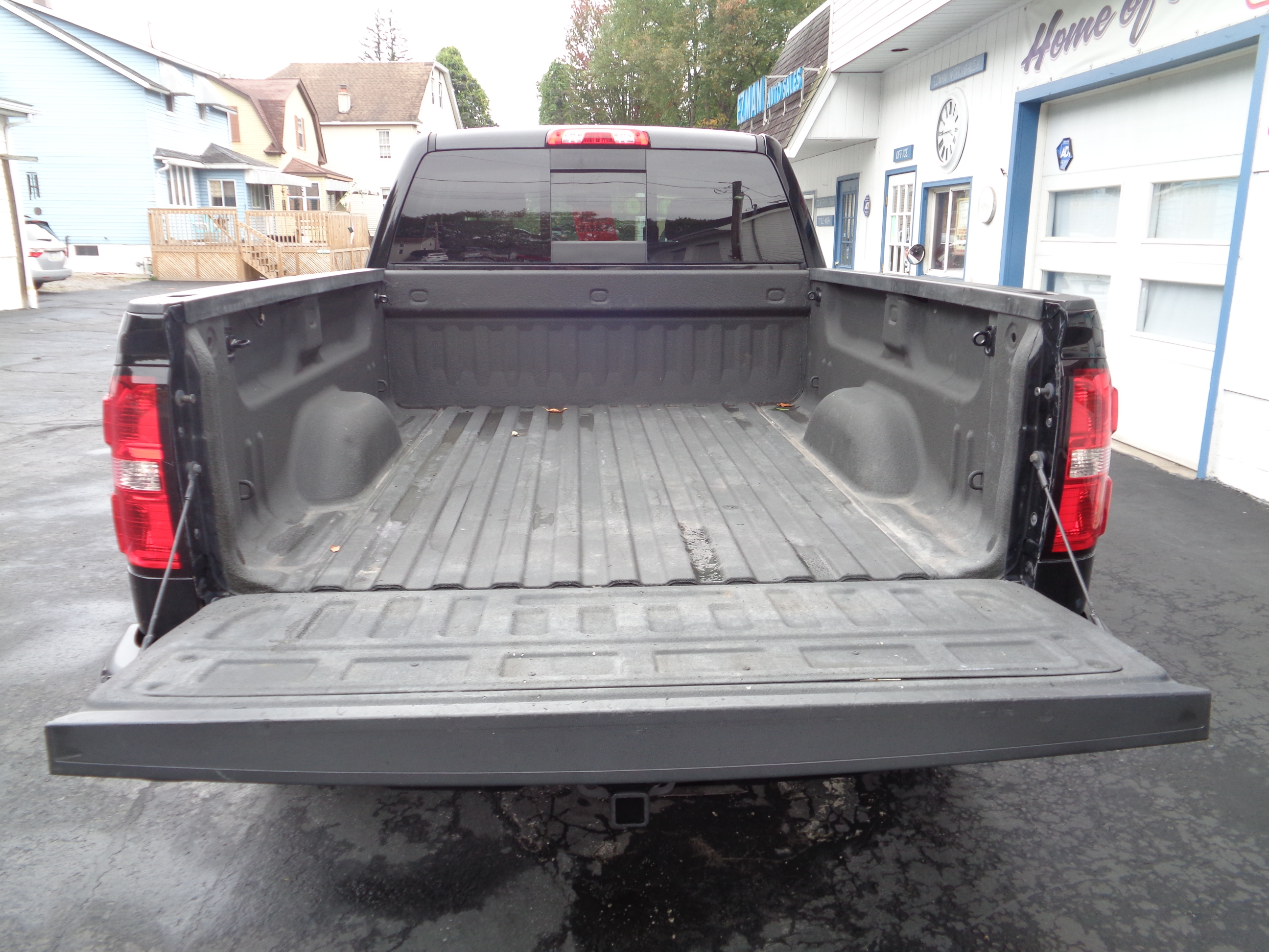 Used 2017 GMC Sierra 1500 4x4 Double Cab SLE image 9