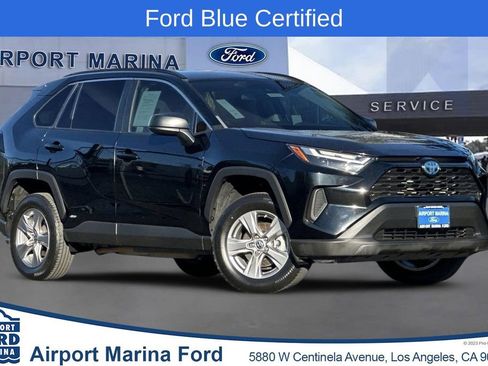 Used 2023 Toyota RAV4 LE image 1