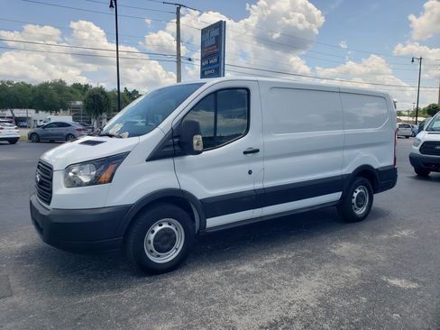 Used 2019 Ford Transit 150 130 Low Roof RWD image 1