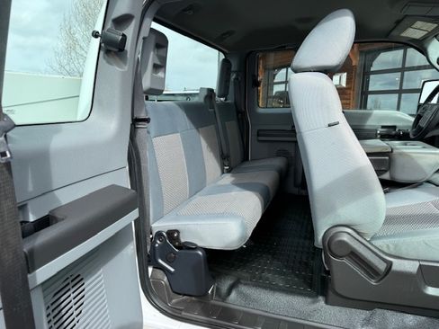 Used 2011 Ford F350 image 17