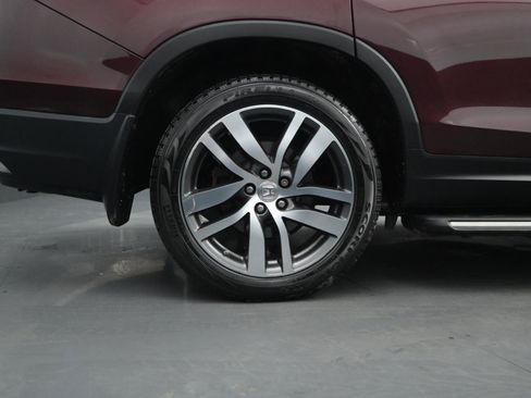 Used 2016 Honda Pilot Touring image 18