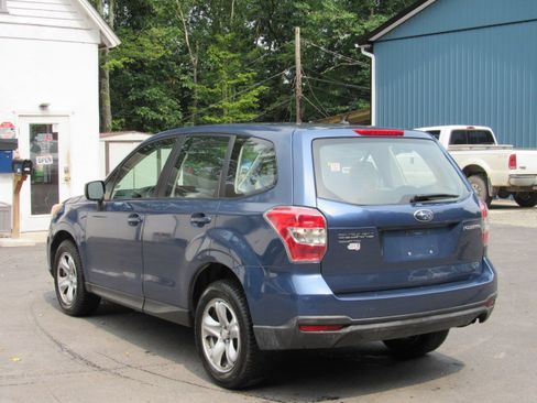 Used 2014 Subaru Forester 2.5i AWD/4WD image 7
