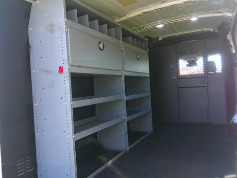 Used 2019 Ford Transit 150 XL image 6