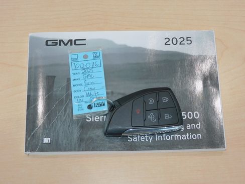 Certified 2025 GMC Sierra 1500 SLT image 35