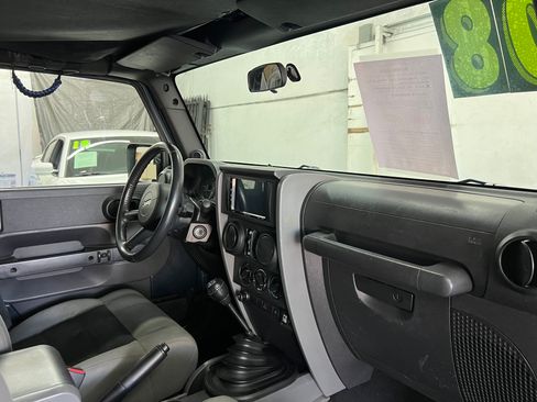 Used 2008 Jeep Wrangler Unlimited X image 17