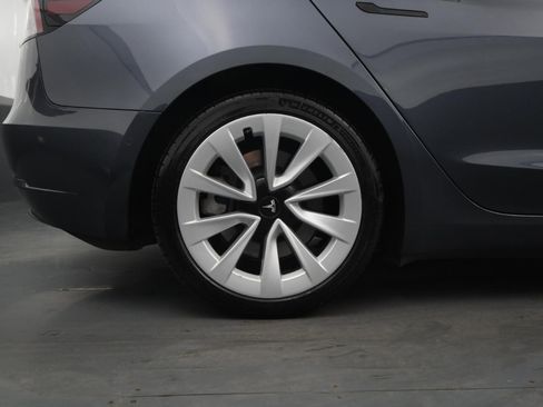 Used 2022 Tesla Model 3 Long Range image 16