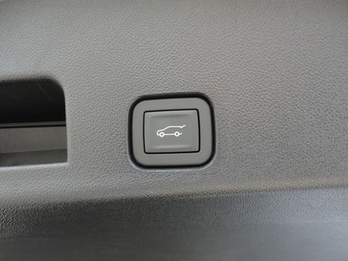 New 2026 Chevrolet Traverse Z71 image 22