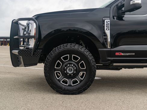 Used 2024 Ford F250 image 28