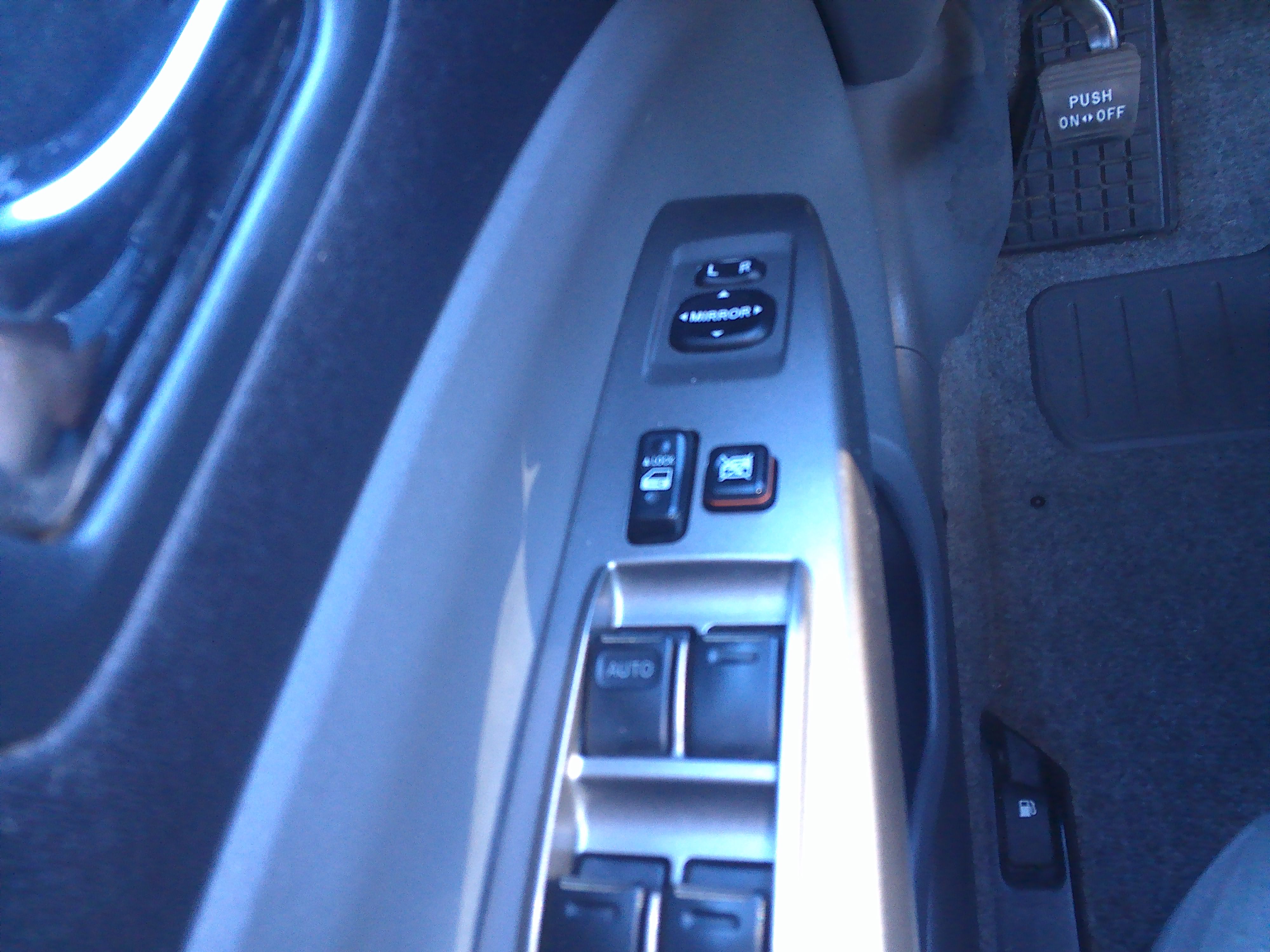 Used 2009 Toyota Prius Two FWD image 25