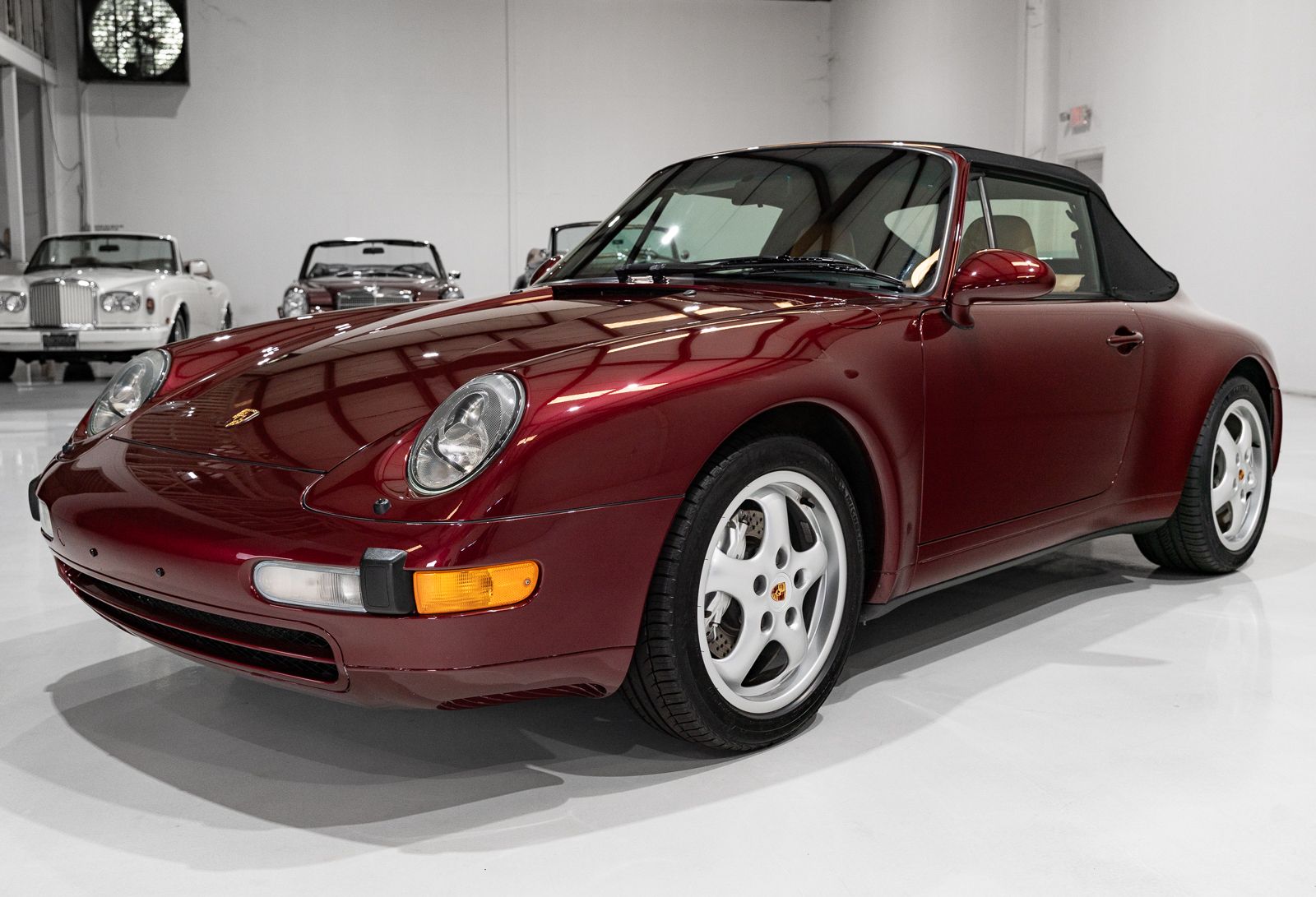 Used 1997 Porsche 911 Carrera 4 Cabriolet AWD/4WD image 4