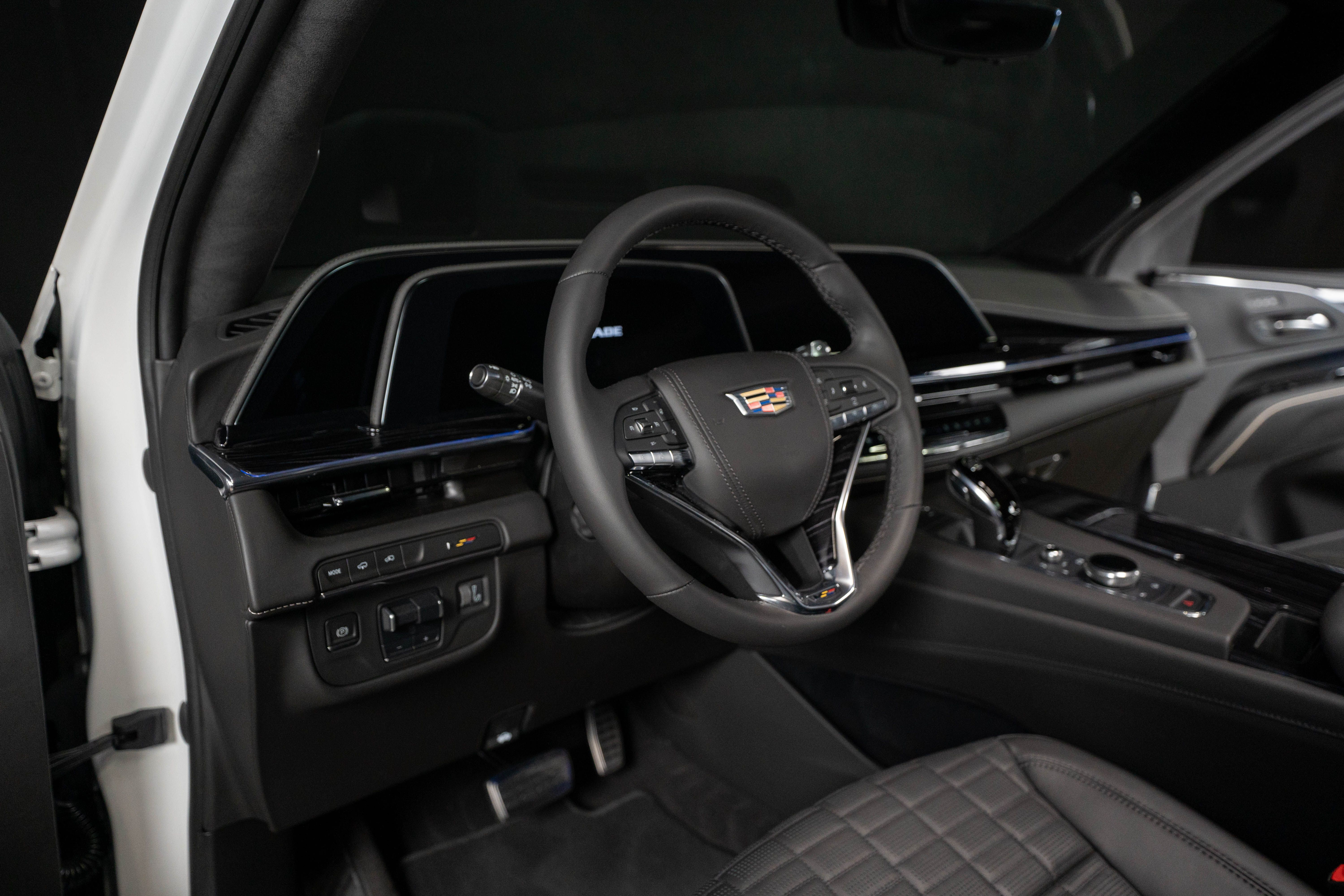 Used 2023 Cadillac Escalade V AWD/4WD image 22