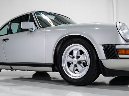 Used 1989 Porsche 911 Carrera image 28