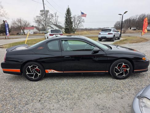Used 2005 Chevrolet Monte Carlo SS image 2