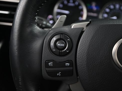 Used 2016 Lexus IS 300 image 30