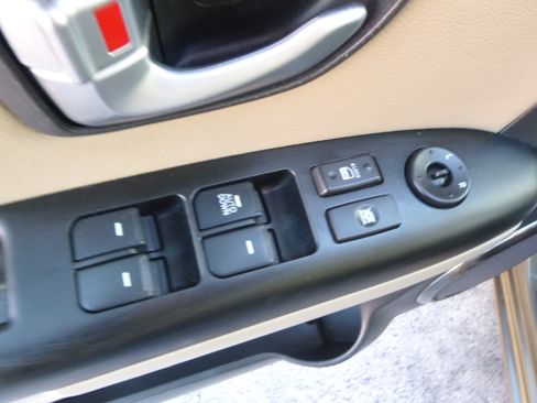 Used 2012 Kia Soul ! image 12