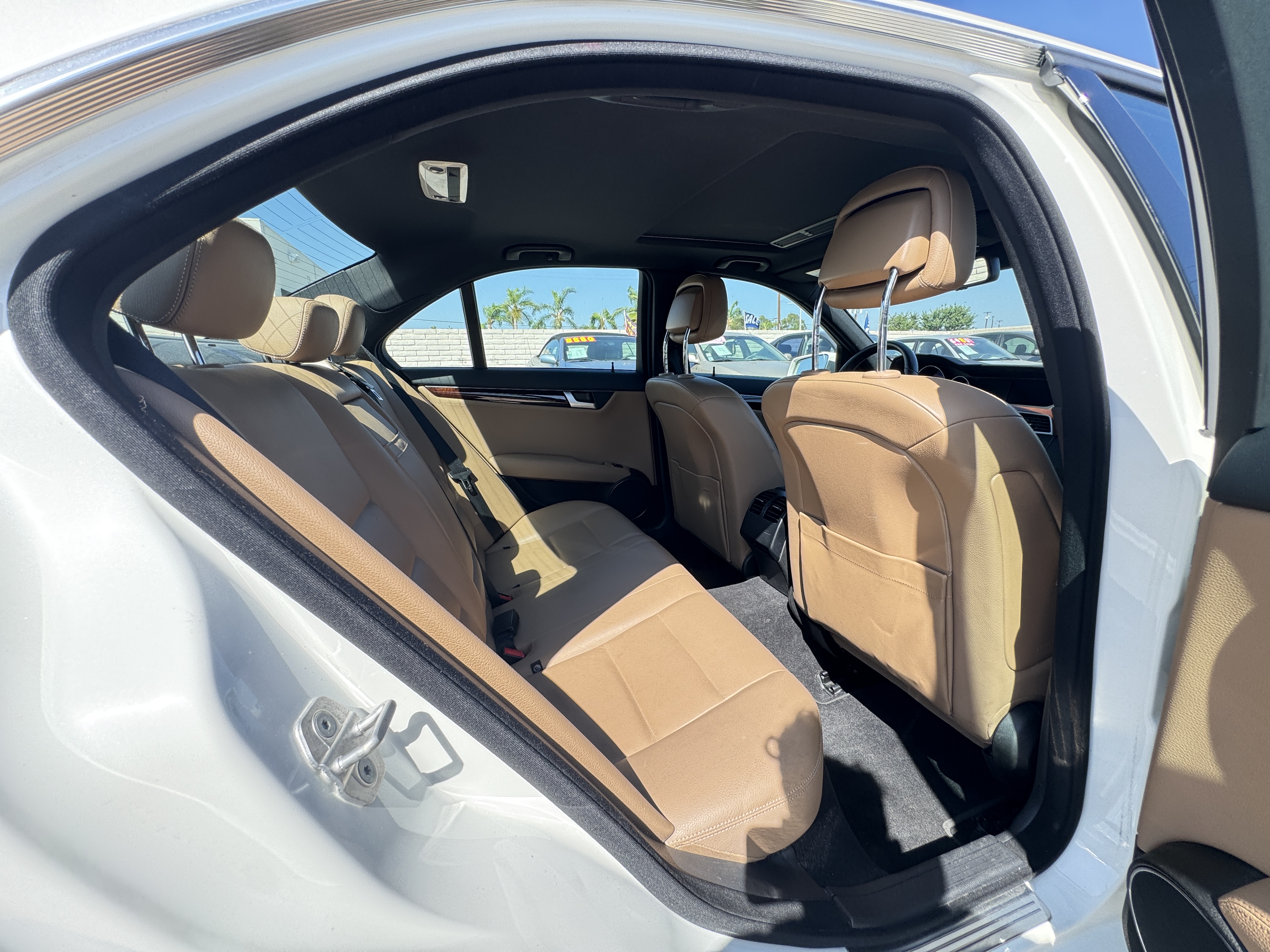 Used 2013 Mercedes-Benz C 250 Sedan image 19