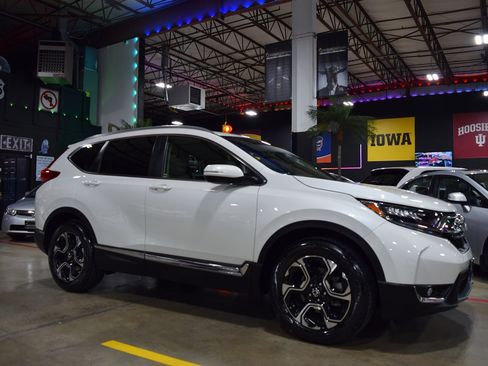 Used 2018 Honda CR-V Touring image 13