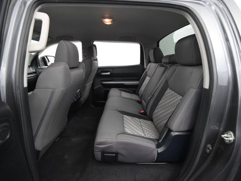 Used 2018 Toyota Tundra SR5 image 41