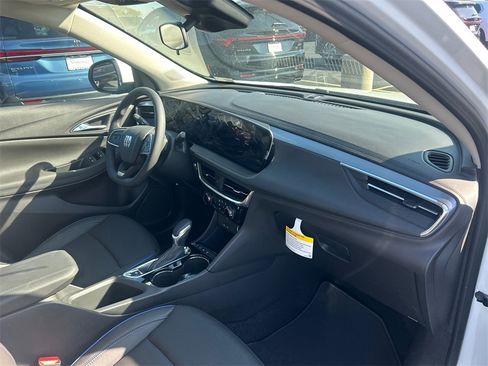 New 2026 Buick Encore GX Sport Touring image 33