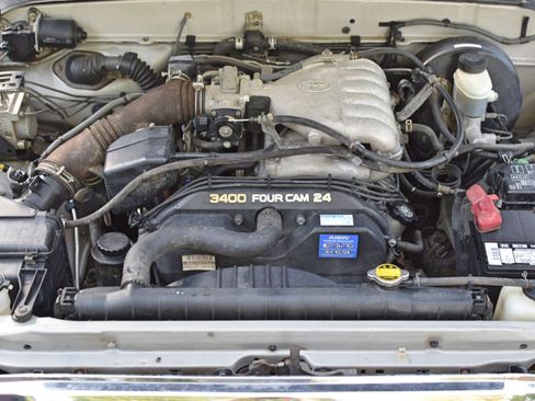 Used 2003 Toyota Tacoma 2WD Double Cab PreRunner V6 image 89