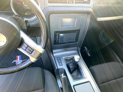 Used 2014 Ford Mustang Coupe image 16