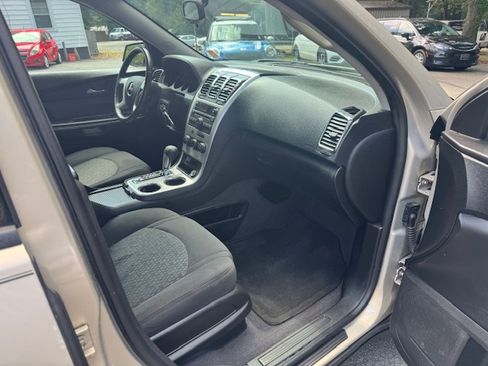 Used 2012 GMC Acadia SL image 8