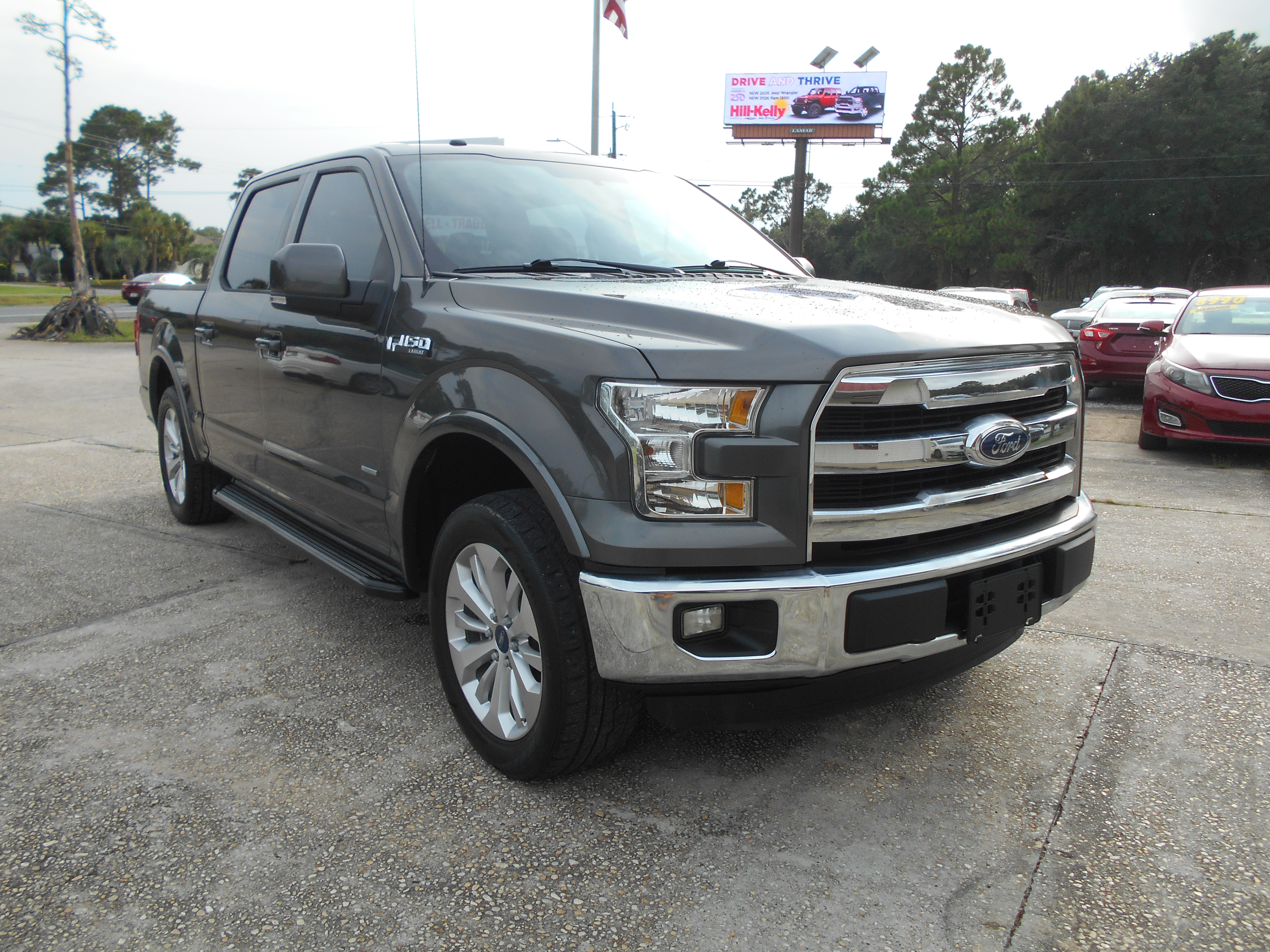 Used 2016 Ford F150 Lariat RWD image 2