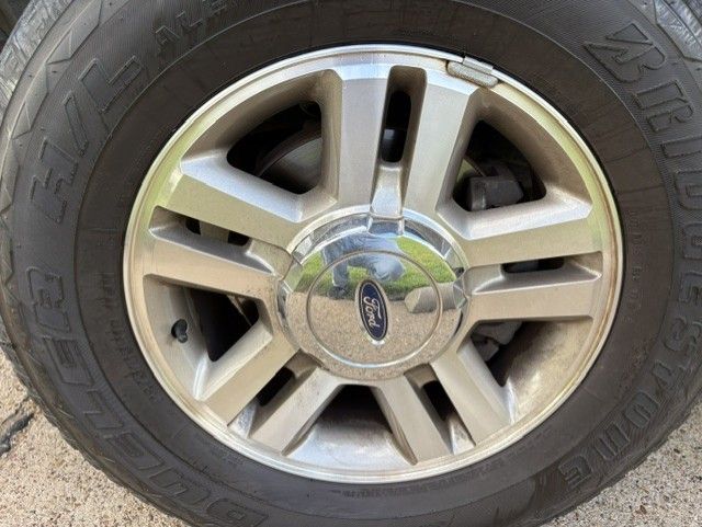 Used 2006 Ford F150 Crew Cab Lariat RWD image 10