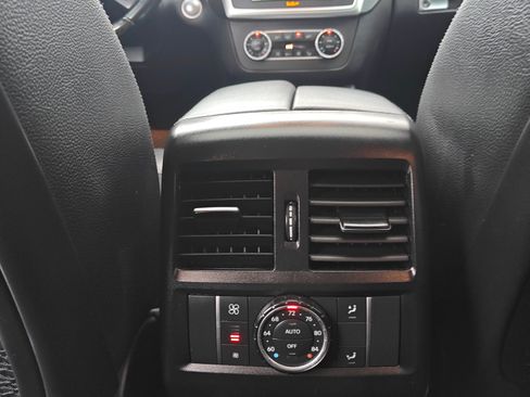 Used 2015 Mercedes-Benz GL 350 image 17