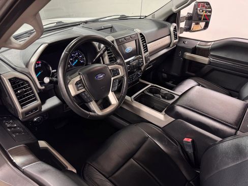 Used 2020 Ford F250 Lariat image 14