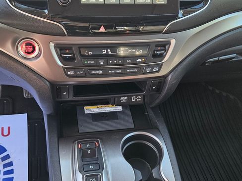 Used 2022 Honda Pilot Special Edition image 12