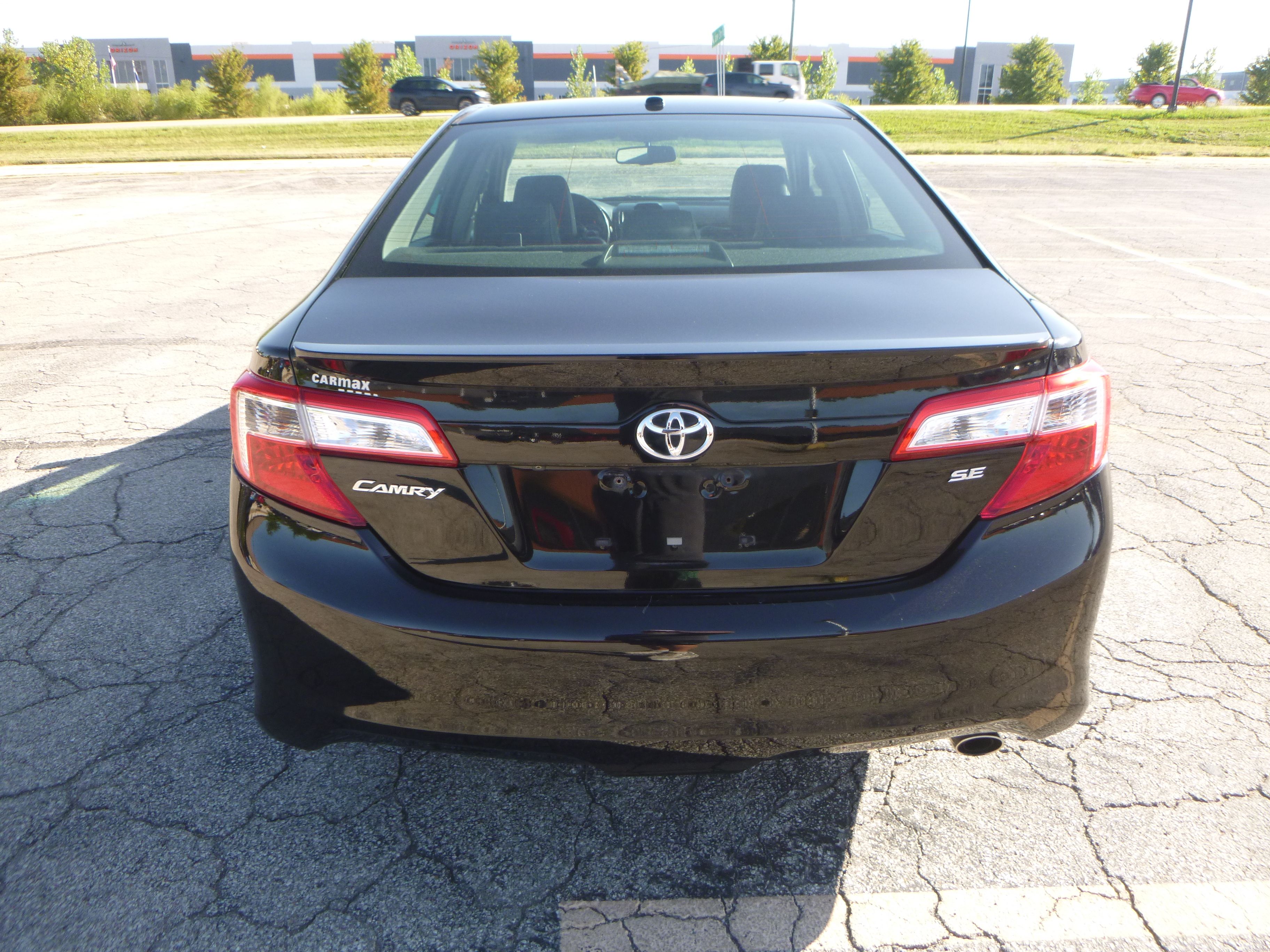 Used 2014 Toyota Camry SE Sport FWD image 7