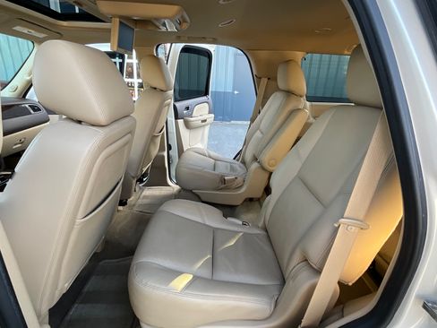 Used 2012 GMC Yukon Denali image 15