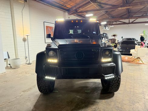 Used 2018 Mercedes-Benz G 550 Squared image 7