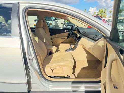 Used 2009 Volkswagen Passat Komfort image 17