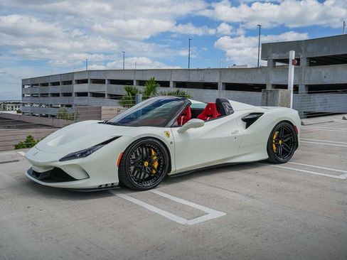 Used 2022 Ferrari F8 Spider Spider image 43