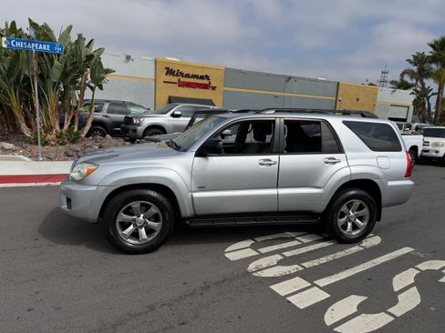 Used 2006 Toyota 4Runner 2WD SR5 V8 image 17