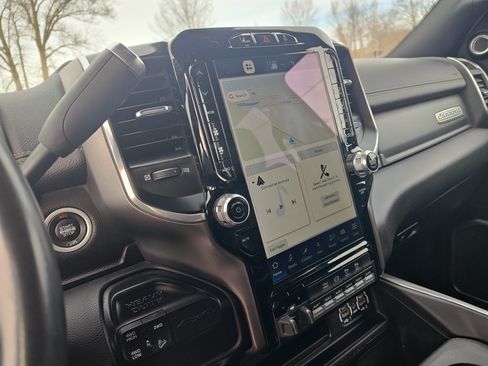 Used 2022 RAM 2500 Laramie image 26