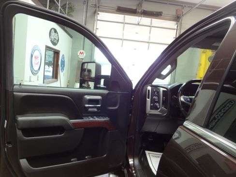 Used 2016 GMC Sierra 3500 SLE image 13