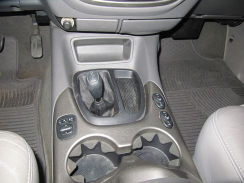 Used 2004 Toyota Sequoia Limited image 12