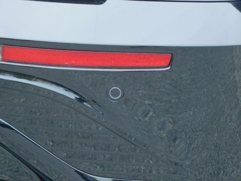 Used 2024 Chevrolet Blazer EV RS image 9