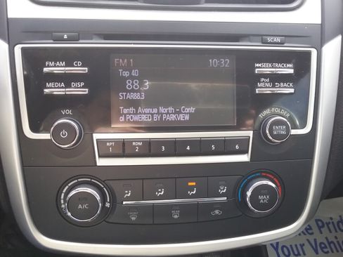 Used 2017 Nissan Altima 2.5 SR image 21