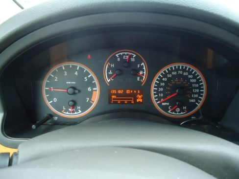 Used 2015 Nissan Armada 4WD w/ Platinum Reserve Pkg image 16