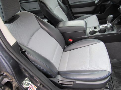 Used 2017 Subaru Legacy 2.5i Sport AWD/4WD image 19