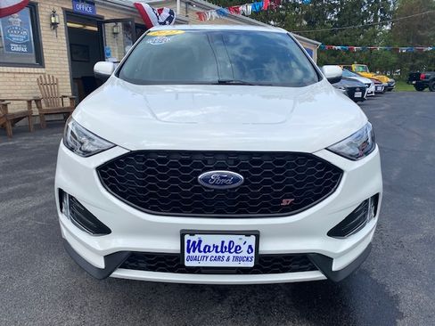 Used 2022 Ford Edge AWD ST image 3