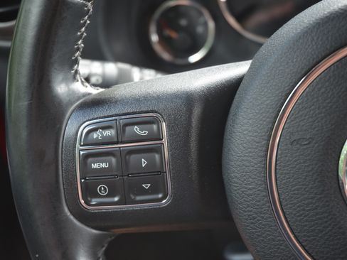 Used 2016 Jeep Wrangler 4WD Unlimited Sport S image 15