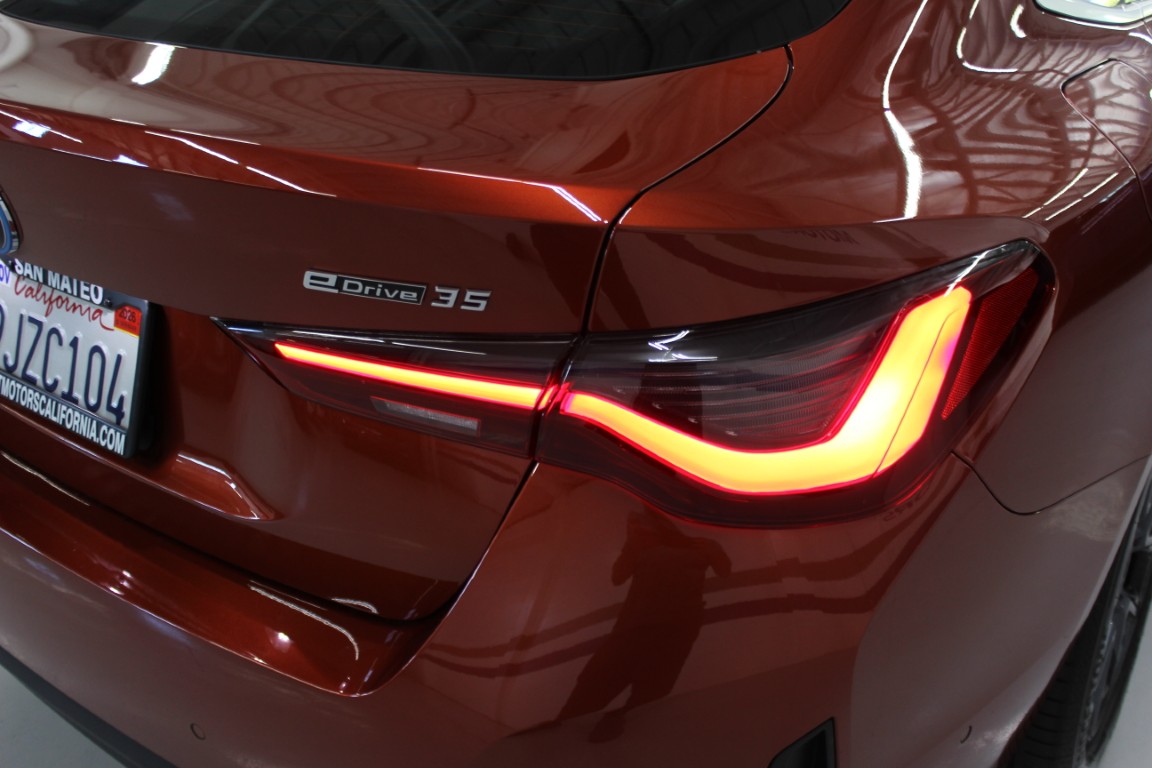 Used 2024 BMW i4 eDrive35 RWD image 9