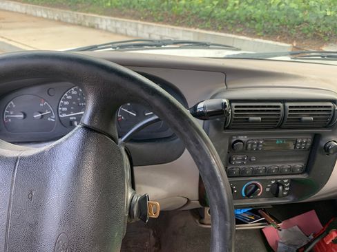 Used 1997 Ford Ranger Sport image 2